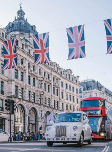 Billig bilutleie & leiebil i Storbritannia