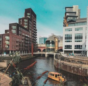 Leiebil & bilutleie i Leeds