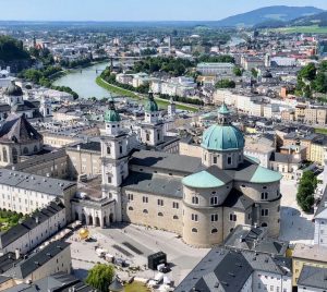 Leiebil & bilutleie i Salzburg