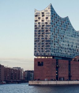 Leiebil & bilutleie i Hamburg