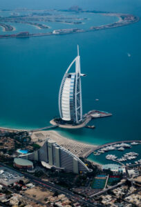 Leiebil & bilutleie i Dubai