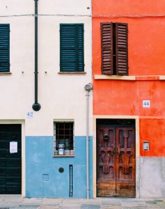 Leiebil & bilutleie i Parma