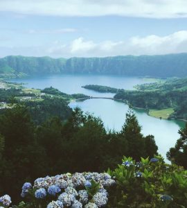 Leiebil & bilutleie på Azorene