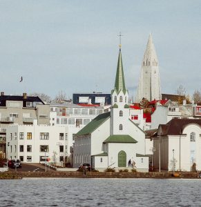 Leiebil & bilutleie i Reykjavík