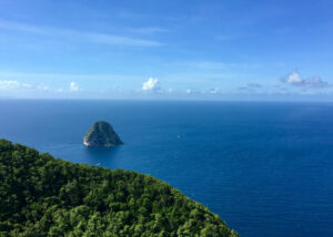 Bilutleie & leiebil Martinique Aimé Césaire lufthavn